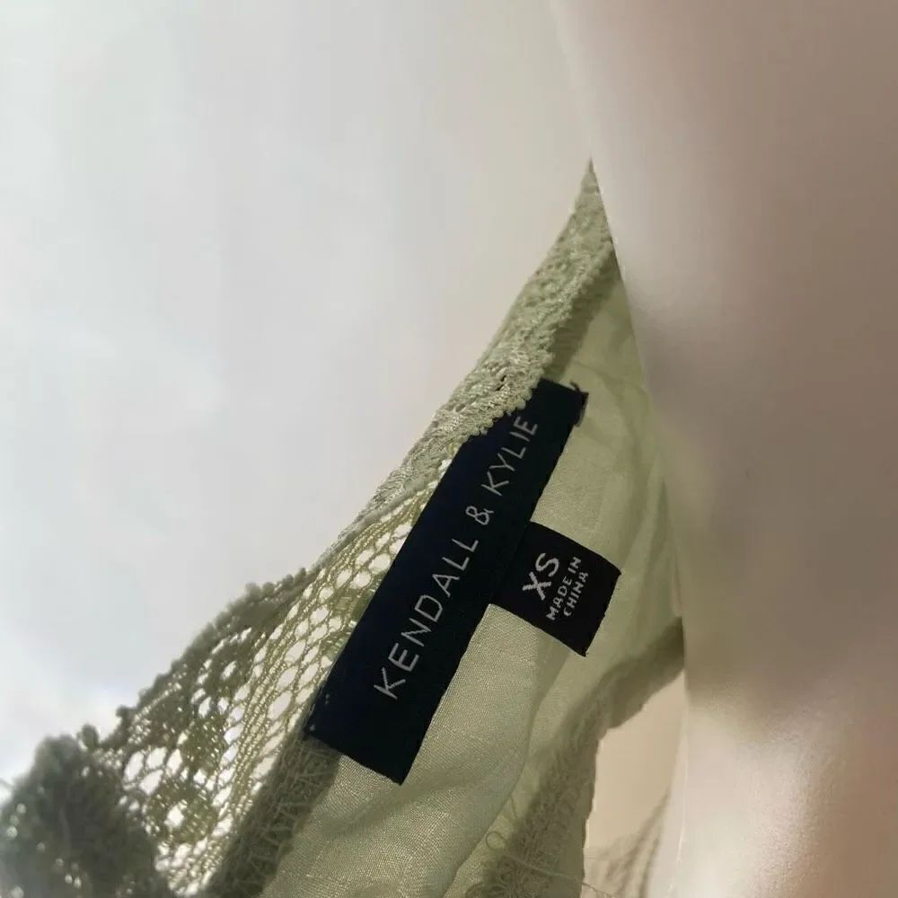 Kendall & Kylie Checker Bra Crop Top Lace up back - Picture 7 of 7